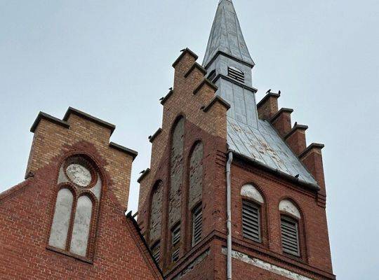 Remont dachu Kościoła św. Marii Magdaleny w Garczegorzu rozpoczął się.